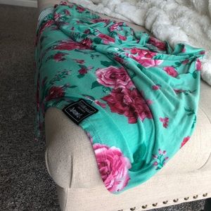 Milkmaids Goods Floral Nursing Poncho/Cover